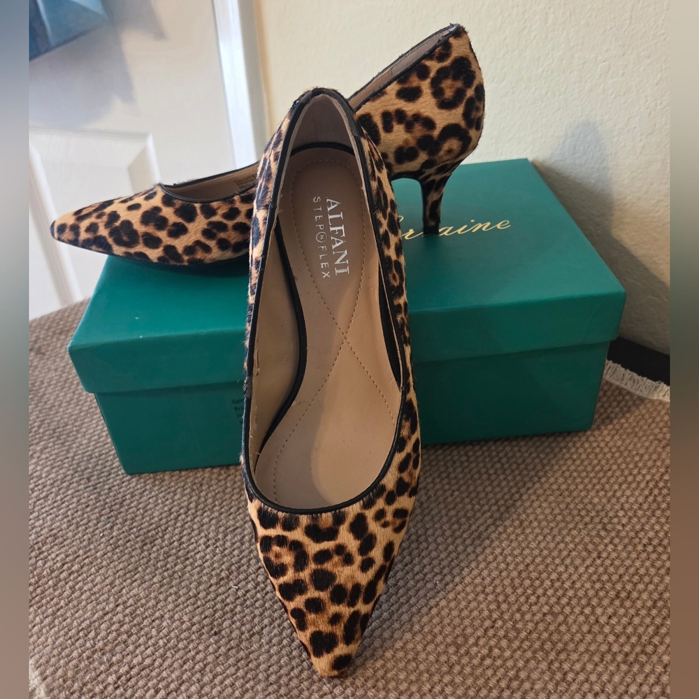 ALFANI Cheetah Small Heeled Pumps - NEW - Picture 2 of 5